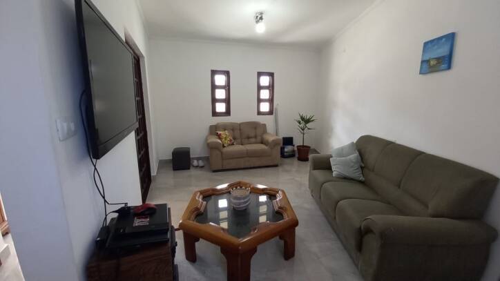 Casa, 3 quartos, 200 m² - Foto 1