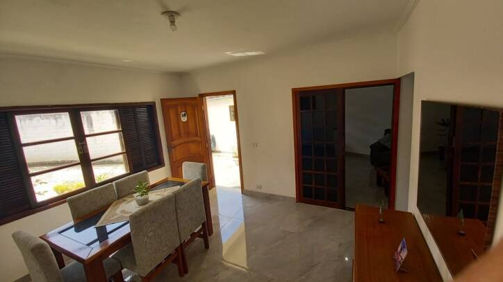 Casa, 3 quartos, 200 m² - Foto 2