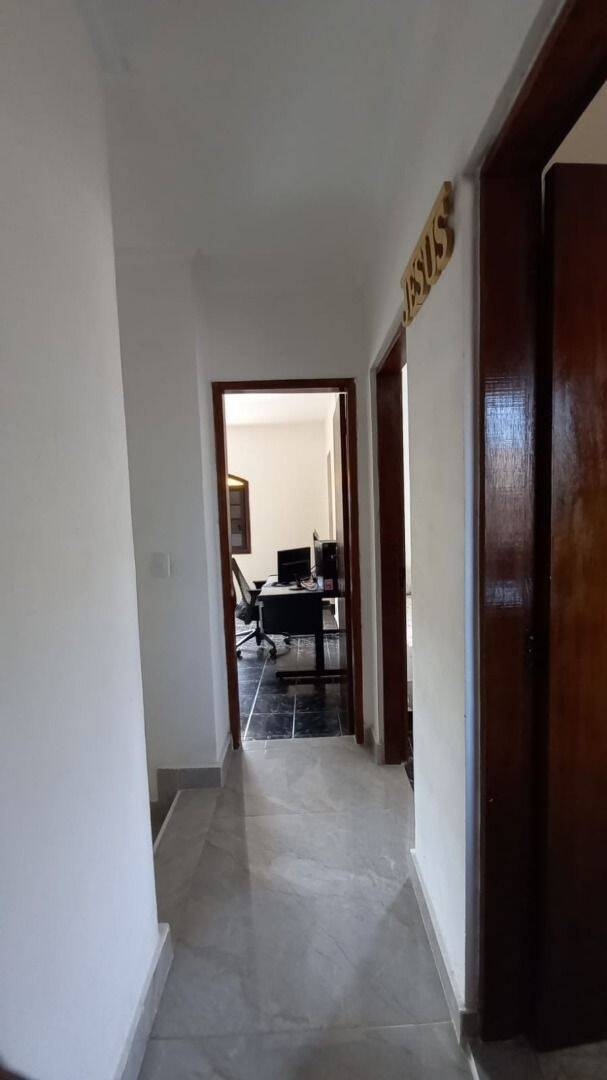 Casa, 3 quartos, 200 m² - Foto 10