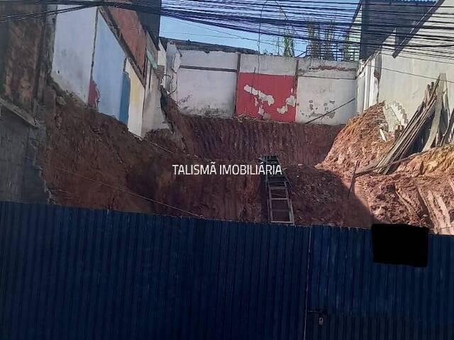 Área para Venda em Taboão da Serra - 2