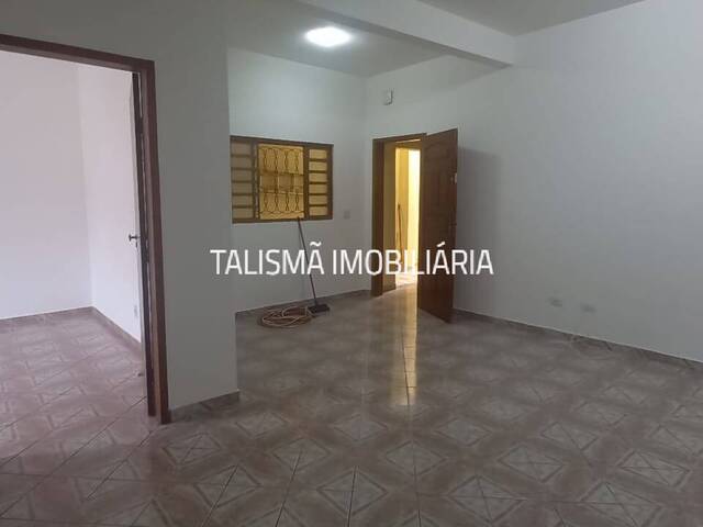 #CA0124 - Casa para Locação em Taboão da Serra - SP - 1