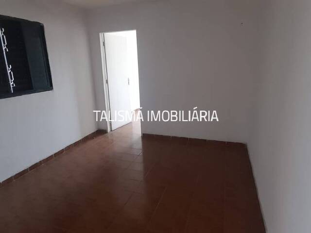 Casa para Venda em Taboão da Serra - 4