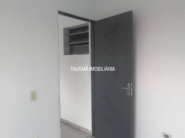 Casa para Venda em Taboão da Serra - 5