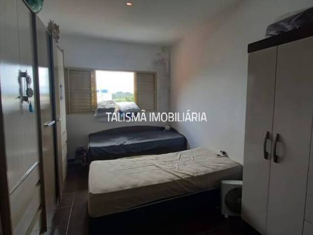 Sobrado para Venda em Taboão da Serra - 5