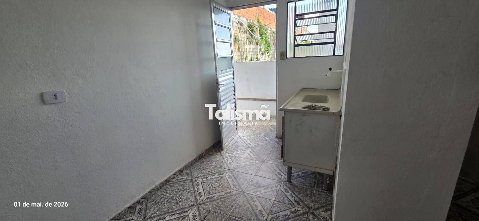 Casa, 1 quarto, 60 m² - Foto 1