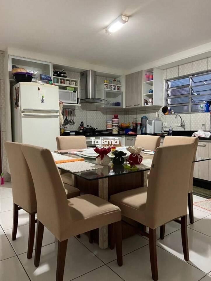 Casa, 3 quartos, 165 m² - Foto 3